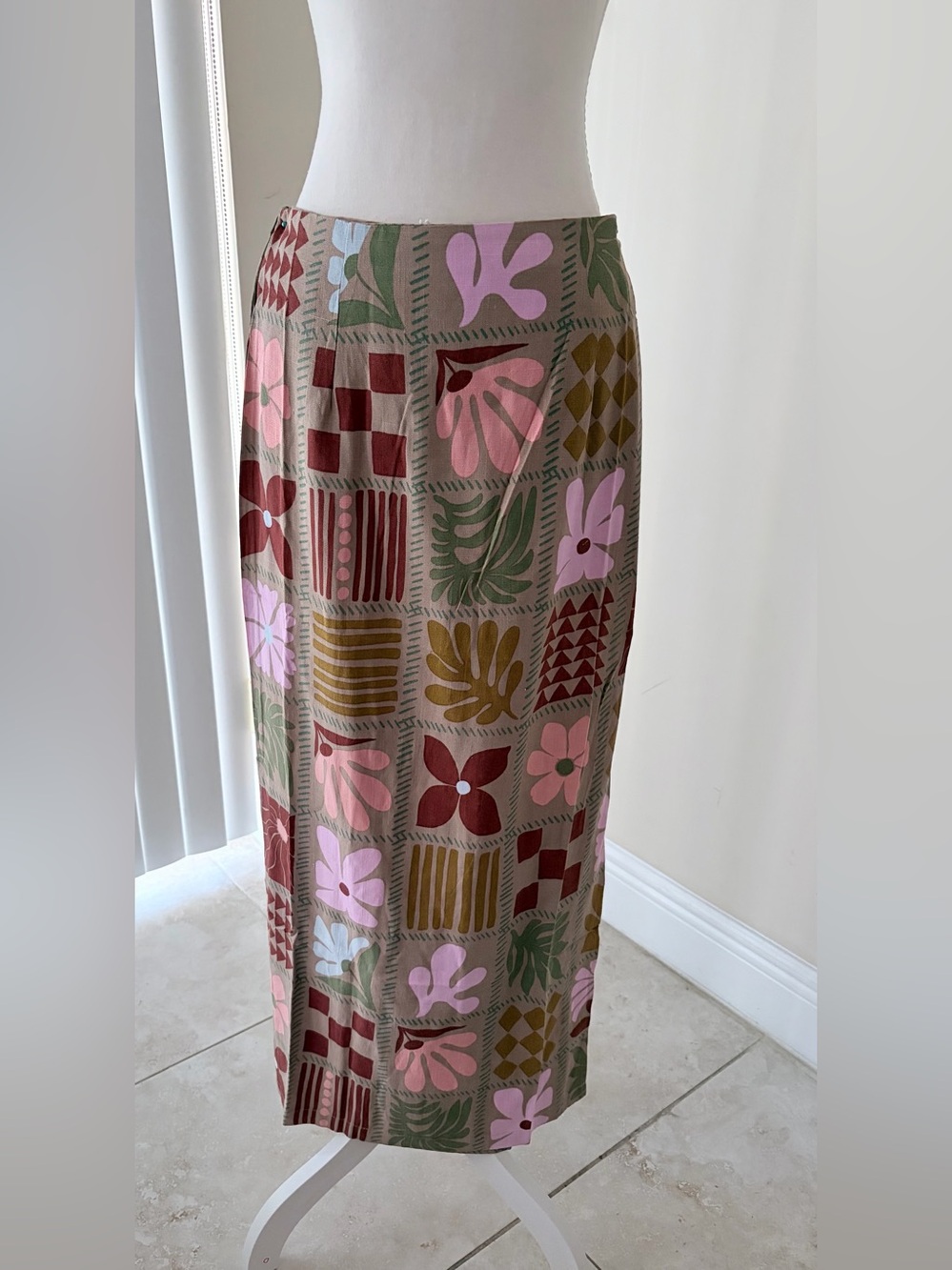 Paper Heart | Lisse Autumn Midi Skirt - Exclusive Print - Size 6